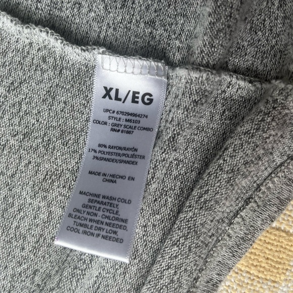 Olivia Sky Gray Cardigan Vest - Picture 6 of 6